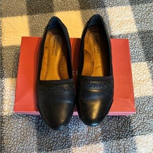 Rockport Cobb Hill Black Leather Comfort Flat Work Walking Shoes | Size 8.5